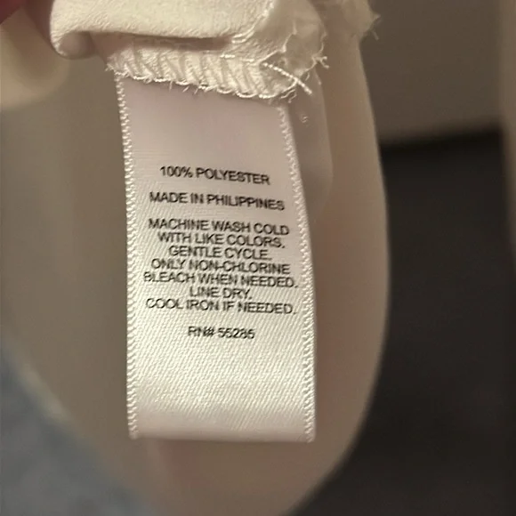 Express Ruffle Blouse - Picture 3 of 3